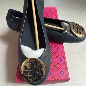 Tory Burch Minnie Travel Ballet Ink Navy Flats with Gold Emblem